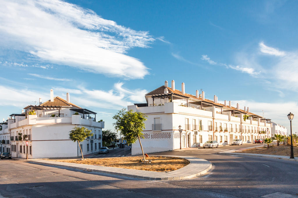 Sechi Aparthotel Marbella Estepona Exterior photo