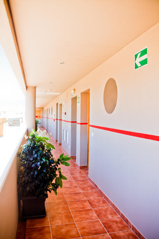 Sechi Aparthotel Marbella Estepona Exterior photo